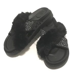 Joe's Jeans Faux fur Crossed Studded slides